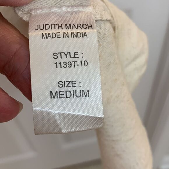 Judith March Sz Medium Hot Southern Mess bling tee/tunic w/crochet/lace sleeves - Picture 7 of 10